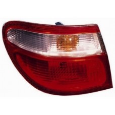 STOP ALMERA 01 > SOL SEDAN